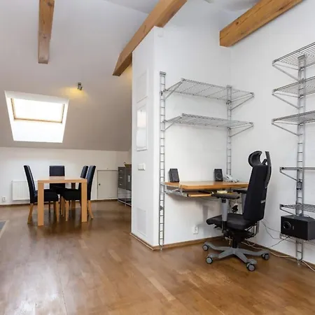 Old Town Self Check-in 公寓 *